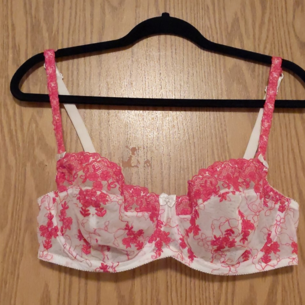 Bra